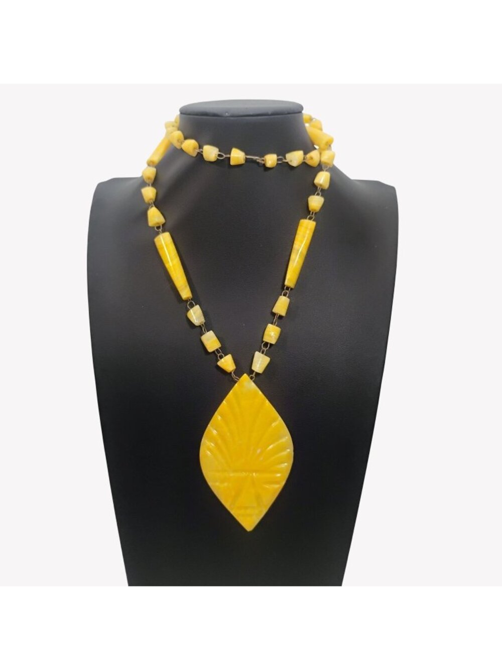 Vtg Mexican Mayan Carved Yellow Onyx Alabaster Warrior Face Beaded Necklace 28"